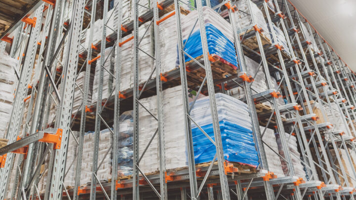 Rayonnage à accumulation